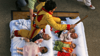 Кои са най-необичайните и щури празници по света?