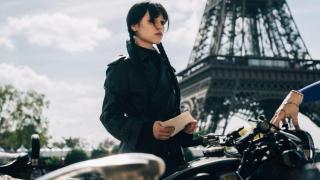 Списание People обяви Ан Хатауей за най-красивата жена в света за 2026 г.