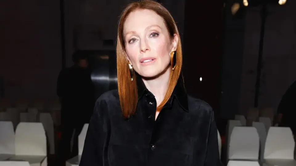 Джулиан Мур с отличие от фестивала в Кан