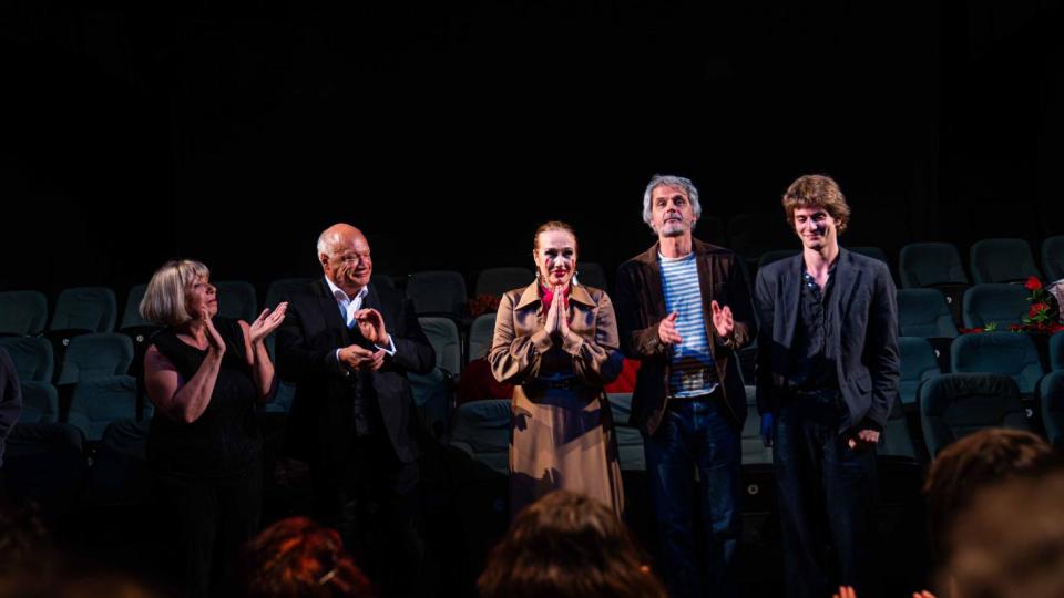 Ерик-Еманюел Шмит  уважи премиерата на „Ария на съперницата“ в Народния театър