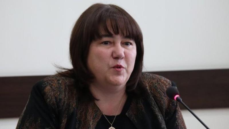 Зам.-министър Росица Велкова: Театри, музеи и галерии са извън обхвата на 10% съкращения
