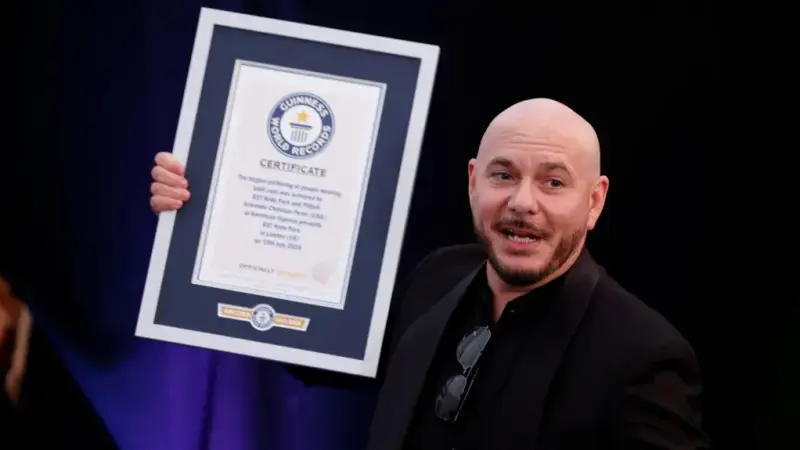 Pitbull и неговите фенове влязоха в Книгата на рекордите на ,,Гинес“