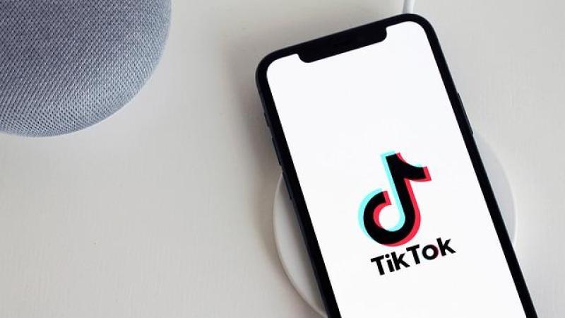 Великобритания започва разследване срещу платформата Тик Ток