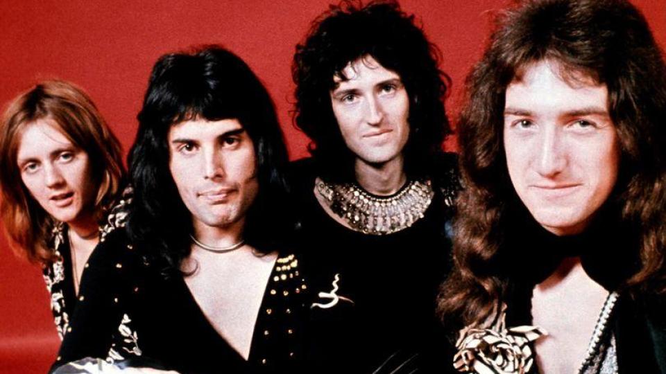 Почина музикантът Бари Мичъл, бивш басист на Queen