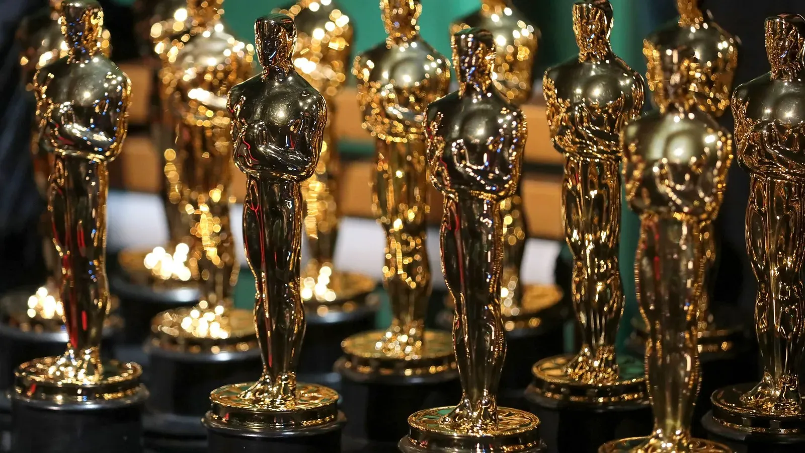 Отложиха наградите „Оскар“ заради стачката в Холивуд